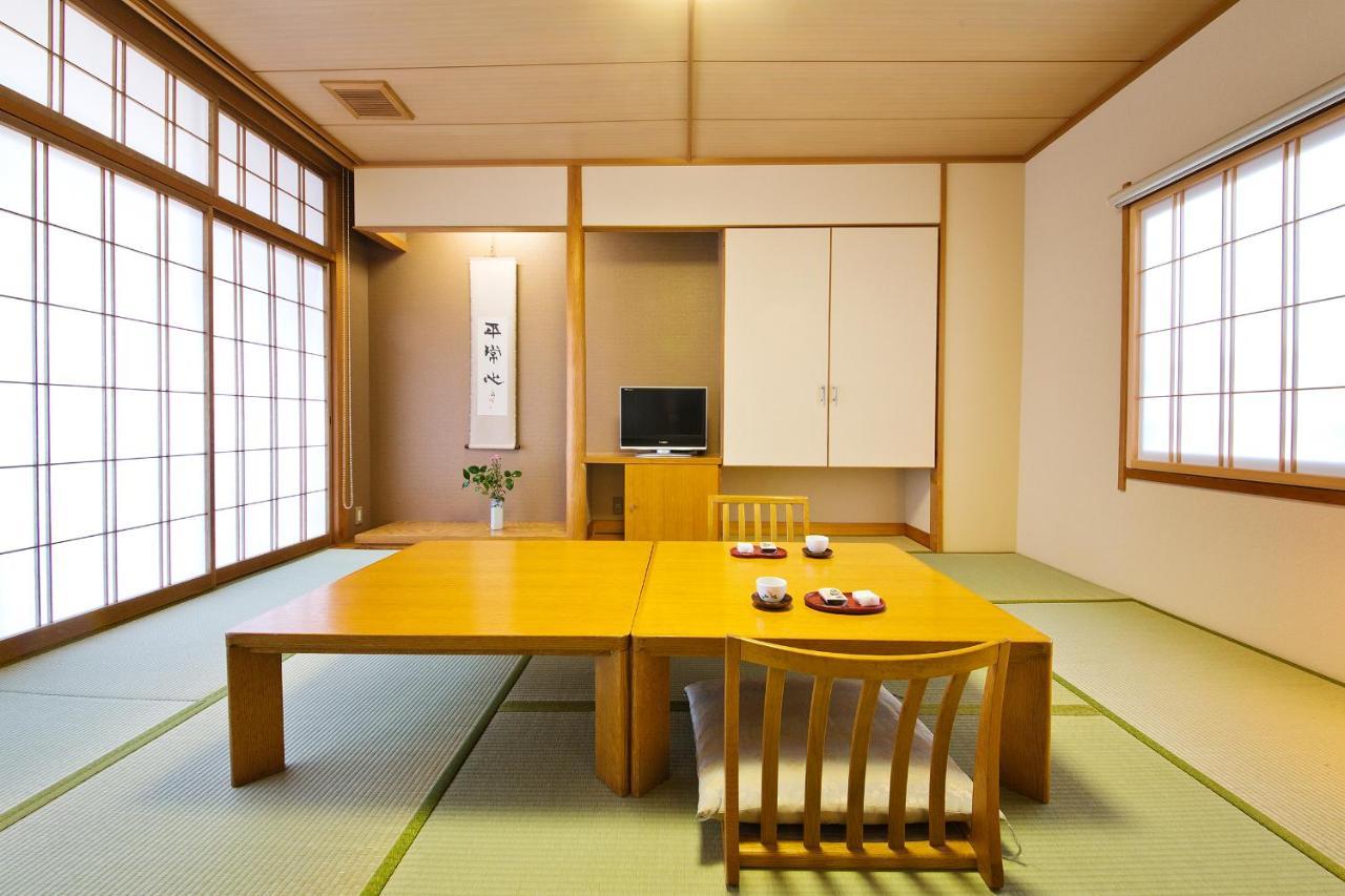 Honjin Hiranoya Annex Hotell Takayama  Eksteriør bilde